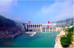 發(fā)電機(jī)集電環(huán)及碳刷溫度監(jiān)測(cè)系統(tǒng)